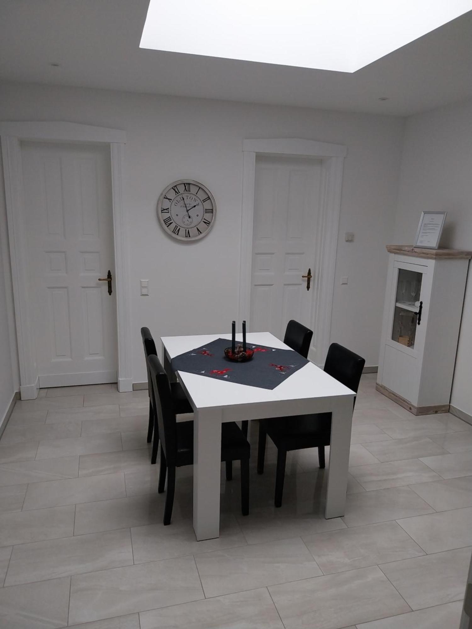 Ferienwohnung Lindenblick Ahrensfelde Bagian luar foto